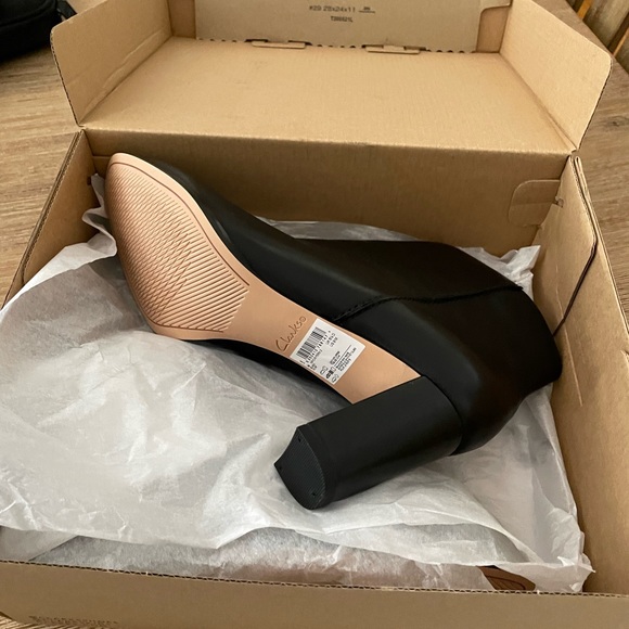 Clarks kaylin fern booties - Picture 4 of 9